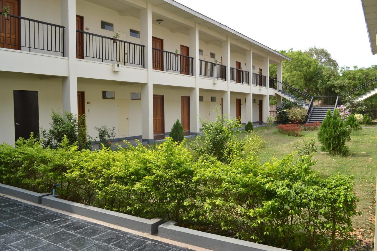 Sakura Inn Bagan Extérieur photo